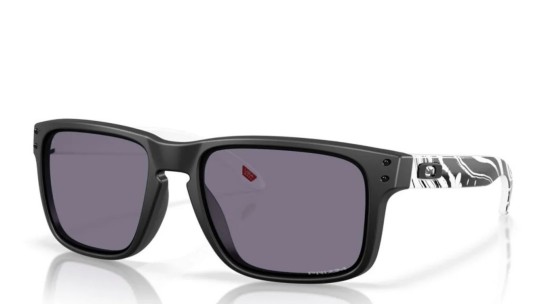 Occhiali da sole uomo Luxury Oakley 9102 SOLE 9102Z5 nuova collezione