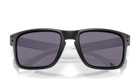 Occhiali da sole uomo Luxury Oakley 9102 SOLE 9102Z5 nuova collezione
